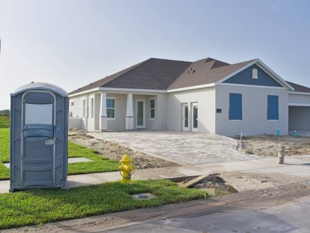 Portable bathroom rental in Willowbrook, CA